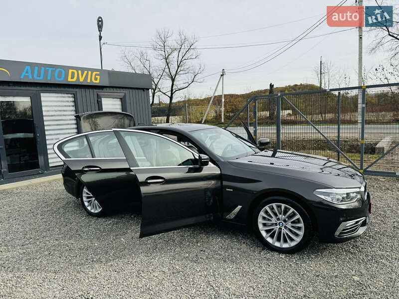Седан BMW 5 Series 2018 в Іршаві