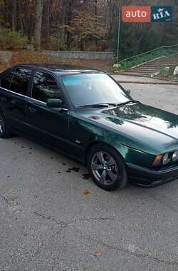 Седан BMW 5 Series 1995 в 