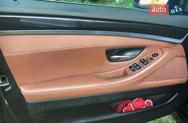 Універсал BMW 5 Series 2014 в Тернополі