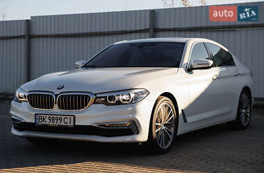 Седан BMW 5 Series 2018 в Дубно