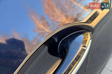 Седан BMW 5 Series 2013 в 