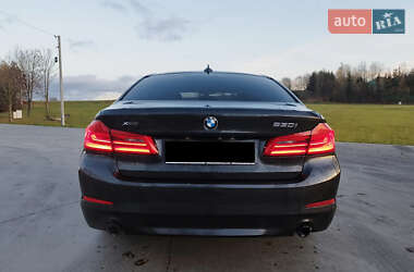 Седан BMW 5 Series 2017 в 