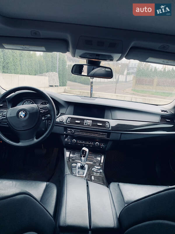 Седан BMW 5 Series 2012 в Рівному фото 13 Седан BMW 5 Series 2012 в Рівному