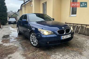 Седан BMW 5 Series 2004 в Дніпрі