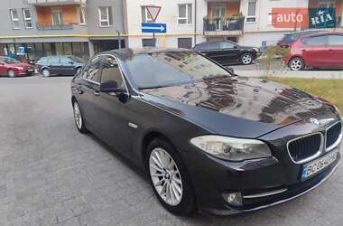 Седан BMW 5 Series 2011 в Львове