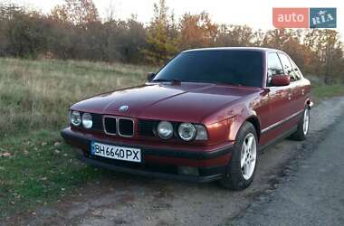 Седан BMW 5 Series 1994 в Бару