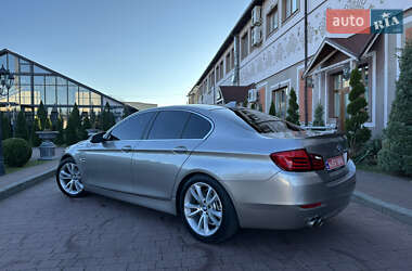 Седан BMW 5 Series 2013 в Стрые