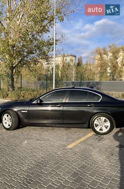 Седан BMW 5 Series 2011 в Каменском