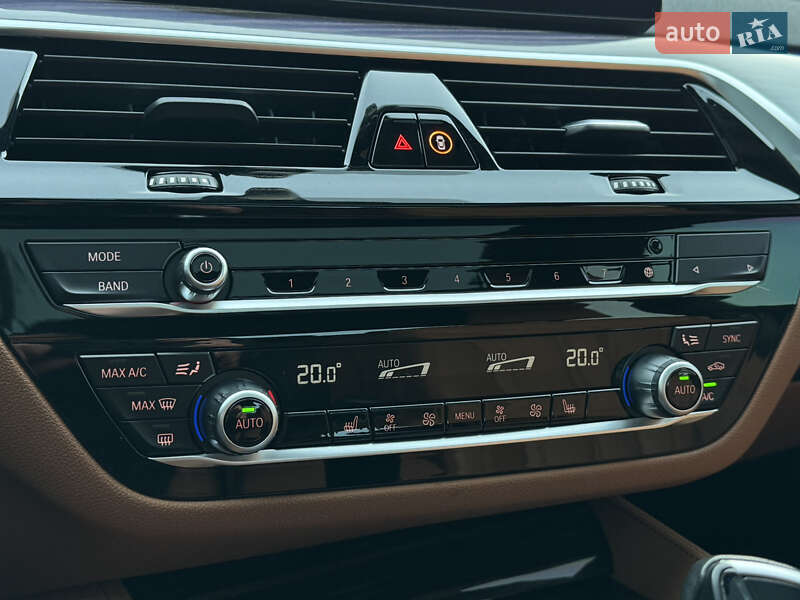 Седан BMW 5 Series 2021 в Києві