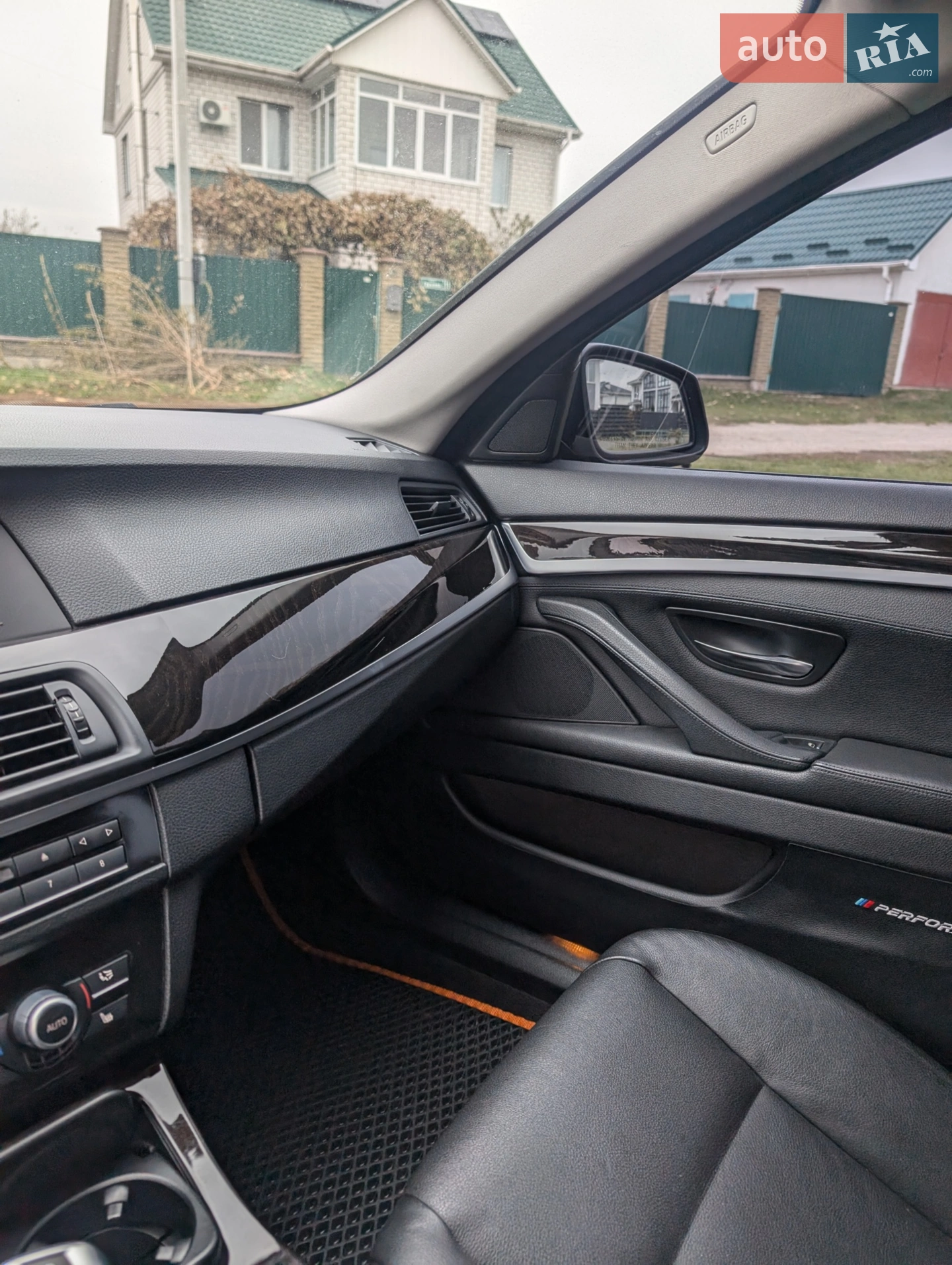 2011 BMW 5er - мініатюра 22