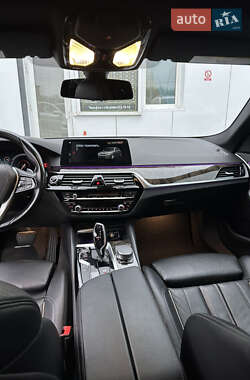 Седан BMW 5 Series 2017 в 