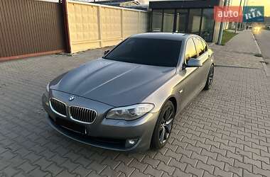 BMW 5 Series 2011 BMW 5 Series 2011