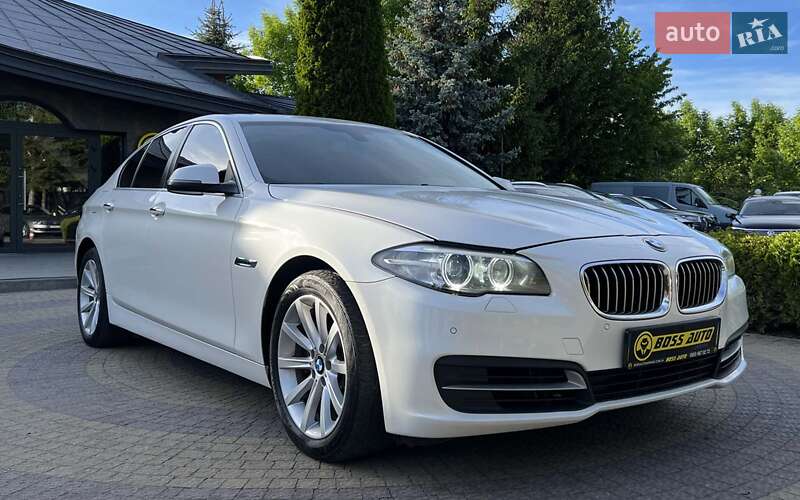 Седан BMW 5 Series 2014 в Львове