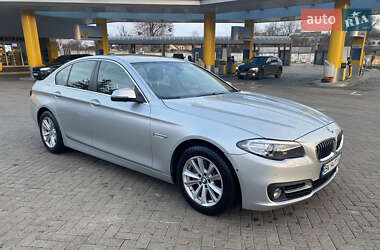 Седан BMW 5 Series 2015 в Ровно