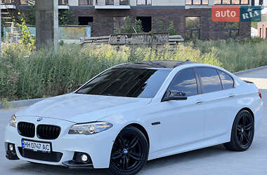 Седан BMW 5 Series 2015 в Татарбунарах