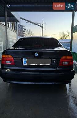 Седан BMW 5 Series 2001 в Виннице