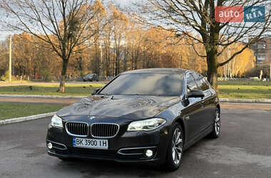 Седан BMW 5 Series 2014 в Ровно