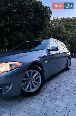 Универсал BMW 5 Series 2013 в 