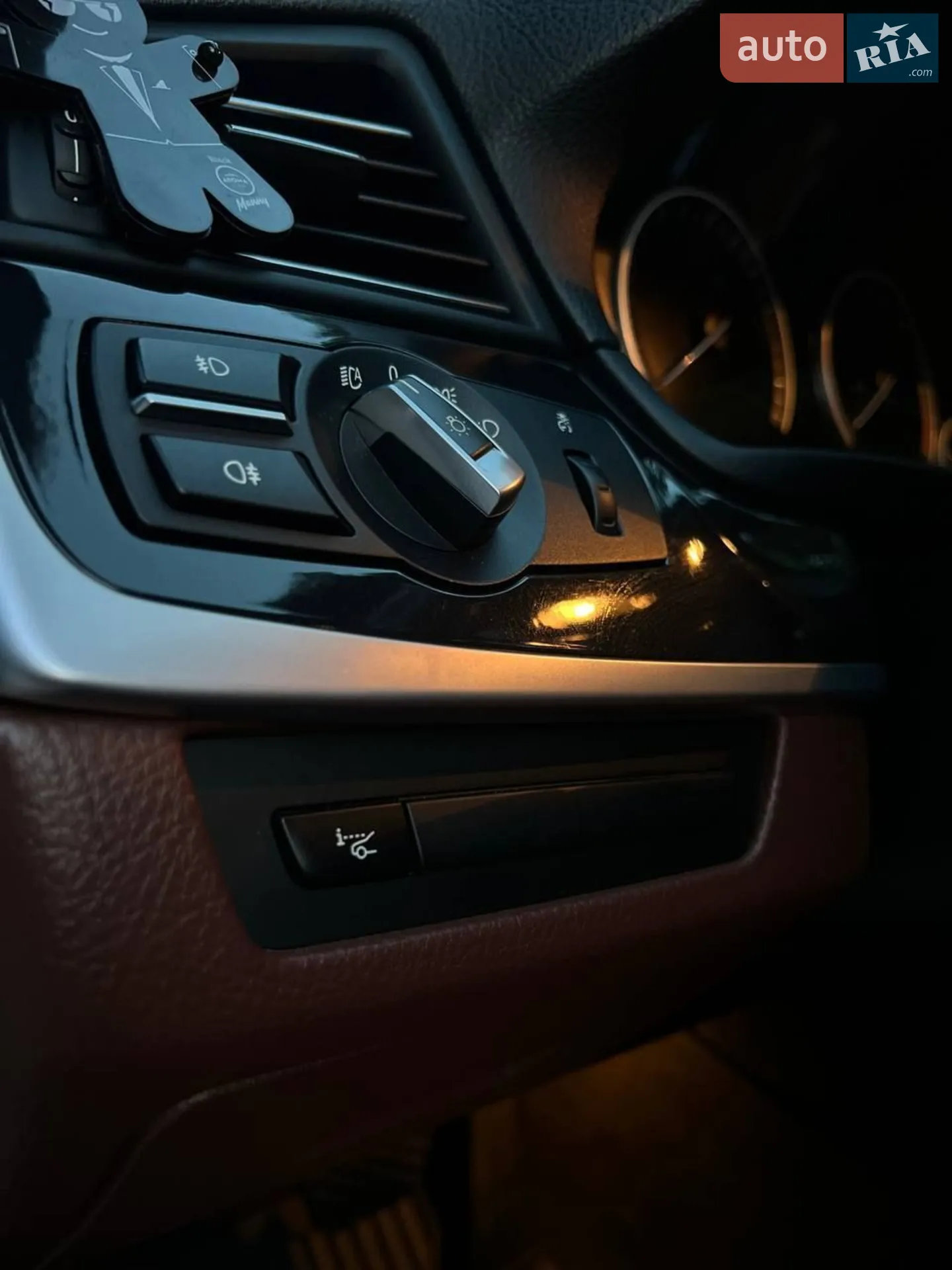 2013 BMW 5er - мініатюра 35