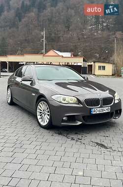 Седан BMW 5 Series 2013 в Межгорье