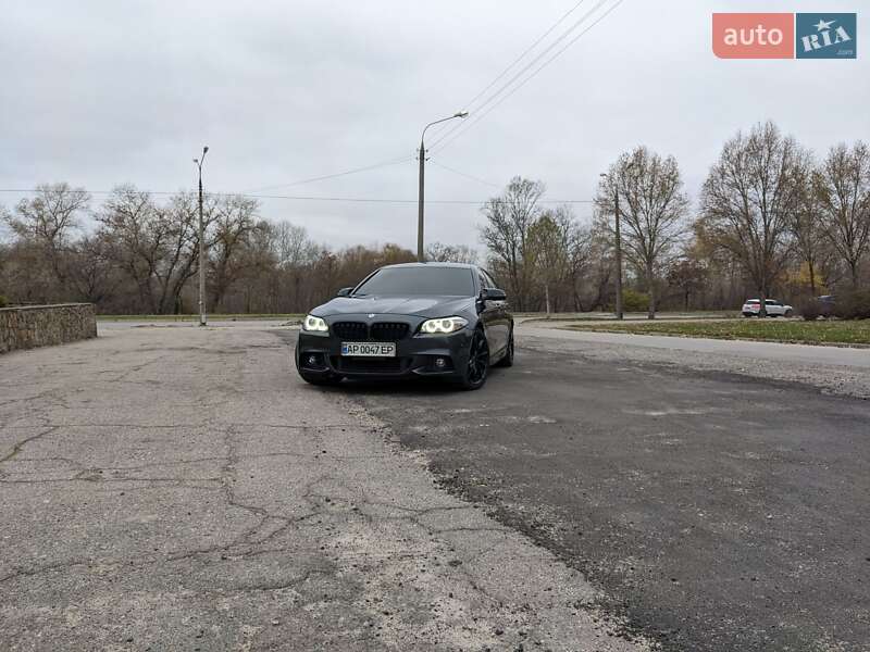 Седан BMW 5 Series 2013 в Запоріжжі