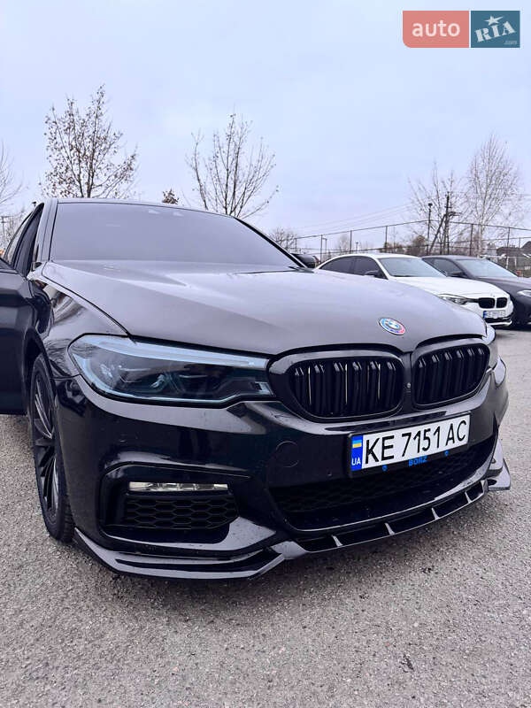 Седан BMW 5 Series 2017 в Дніпрі