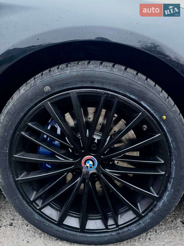 Седан BMW 5 Series 2017 в Дніпрі