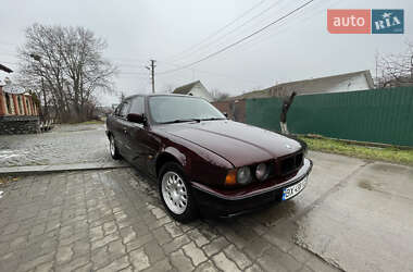 Седан BMW 5 Series 1992 в Красилове