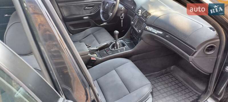 Седан BMW 5 Series 2002 в Новоукраїнці