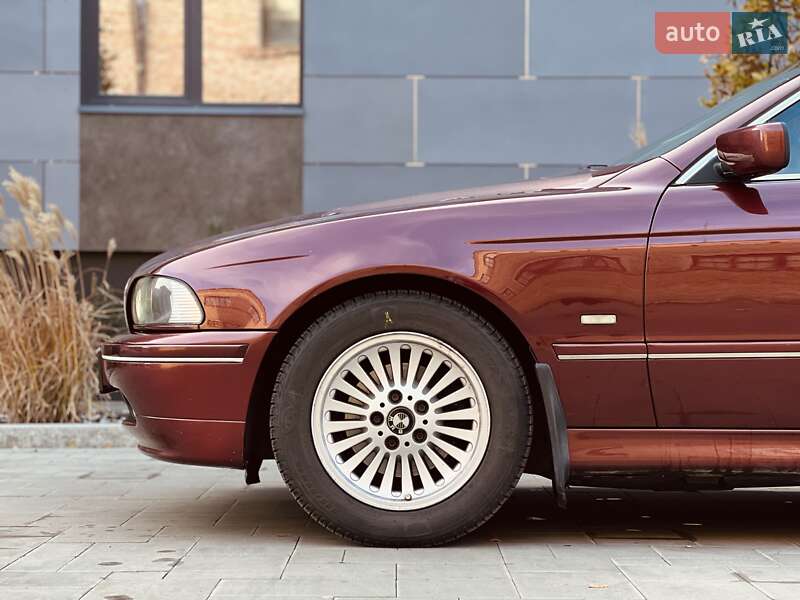 Седан BMW 5 Series 1999 в Луцке