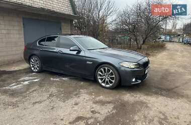 Седан BMW 5 Series 2016 в Кам'янському