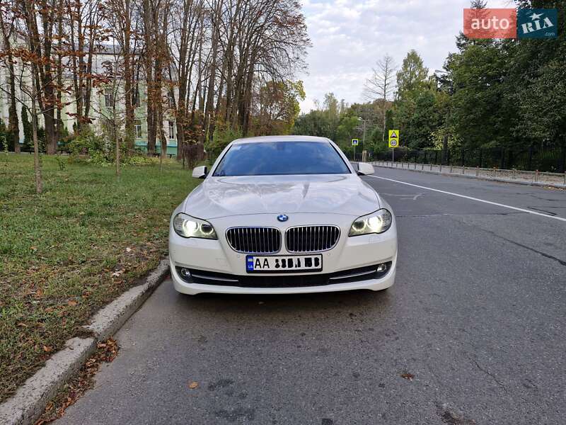 Седан BMW 5 Series 2012 в Киеве