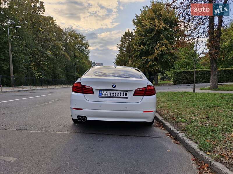 Седан BMW 5 Series 2012 в Киеве