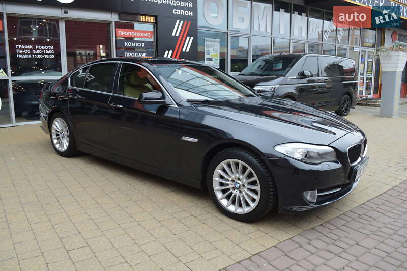 Седан BMW 5 Series 2011 в Львові