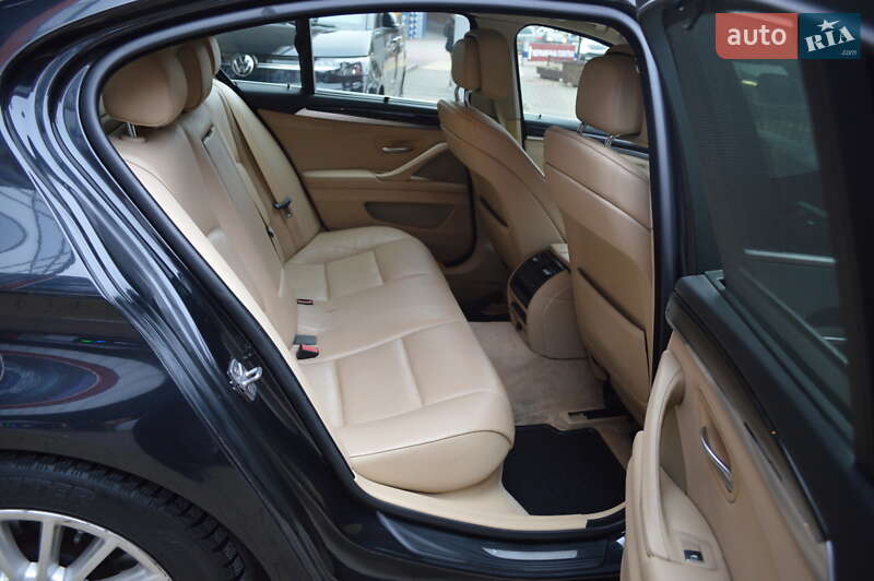 Седан BMW 5 Series 2011 в Львові