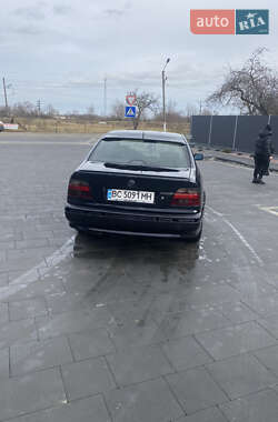 Седан BMW 5 Series 2002 в Самборі