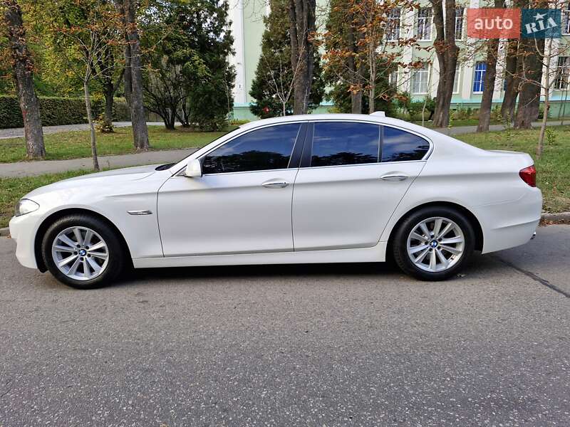 Седан BMW 5 Series 2012 в Киеве