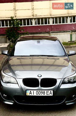 Седан BMW 5 Series 2007 в Обухове