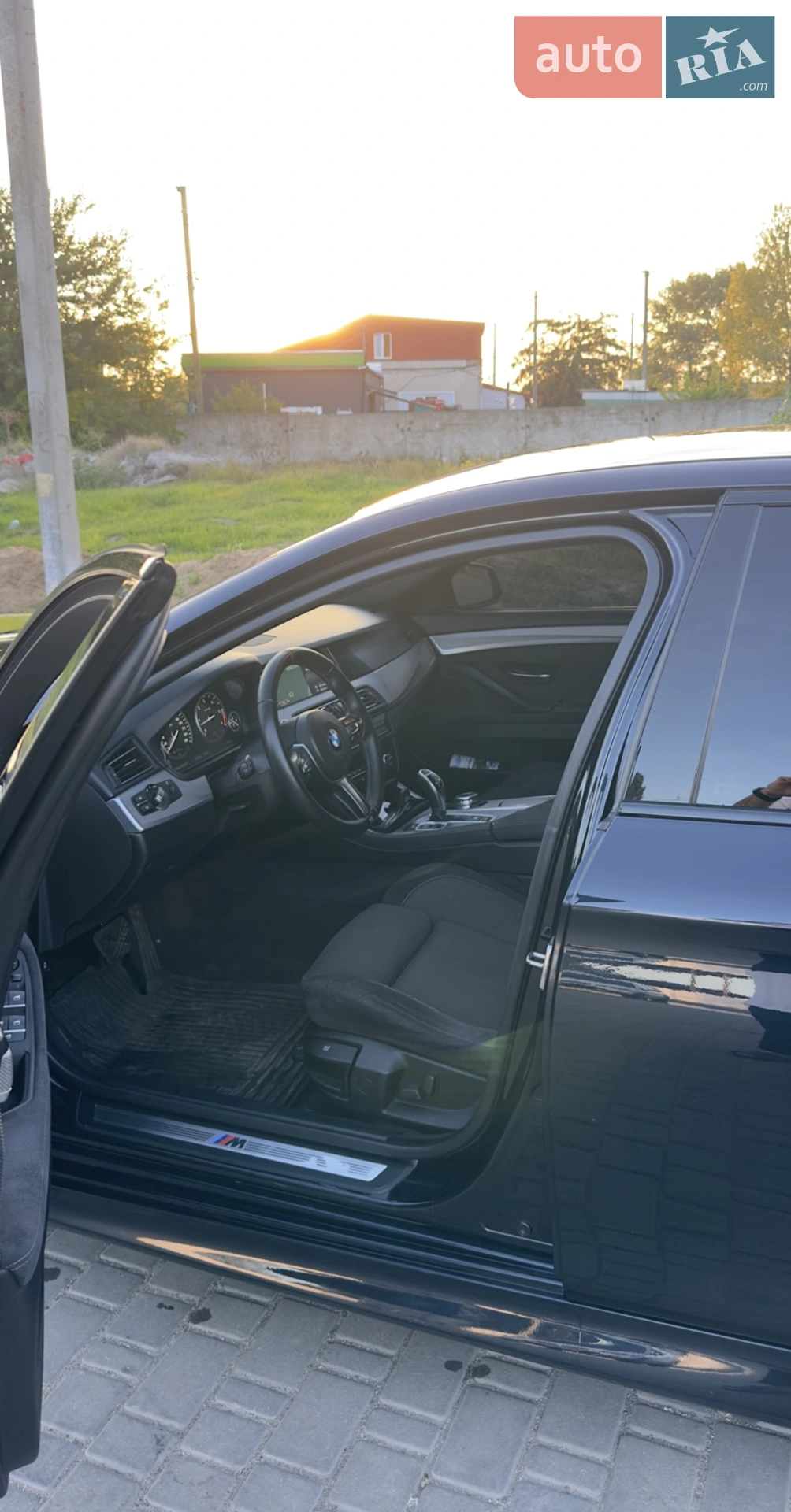 2011 BMW 5er - мініатюра 9