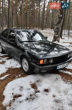 Седан BMW 5 Series 1992 в Краснокутську