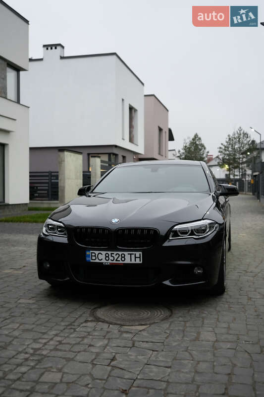 Седан BMW 5 Series 2013 в Львове