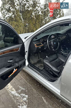 Седан BMW 5 Series 2007 в 