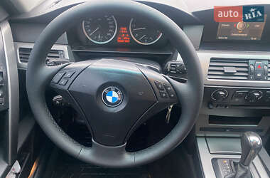 Универсал BMW 5 Series 2004 в Черновцах