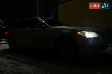 Седан BMW 5 Series 2011 в Виннице