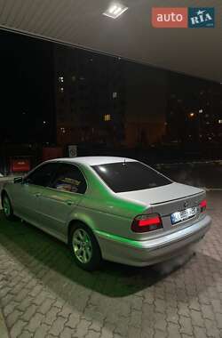 Седан BMW 5 Series 2003 в Киеве