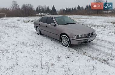 Седан BMW 5 Series 1997 в Варві