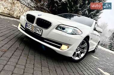 Седан BMW 5 Series 2012 в Тячеве