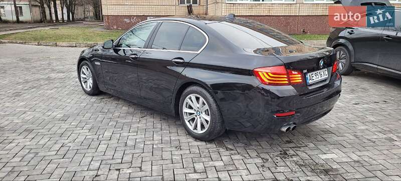 Седан BMW 5 Series 2016 в Кривому Розі