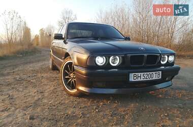 Седан BMW 5 Series 1995 в Броварах