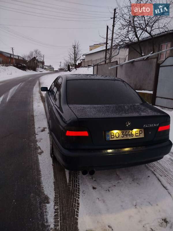 Седан BMW 5 Series 1999 в Бучаче